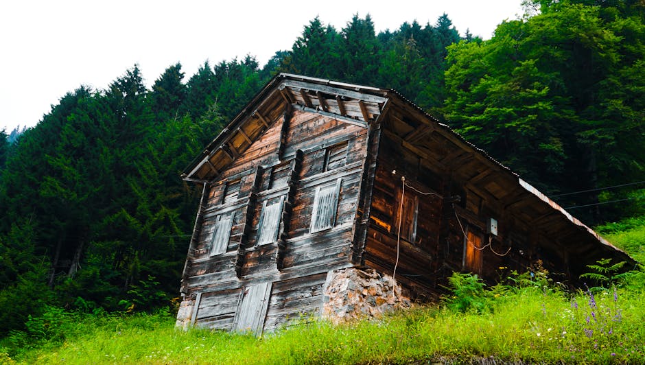 Преимущества строительства домов из клееного бруса под ключ в Екатеринбурге