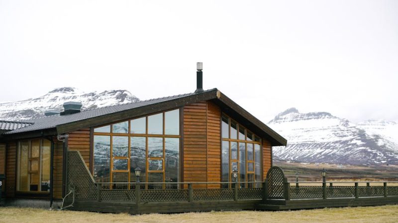 Строительство домов из клееного бруса в Екатеринбурге