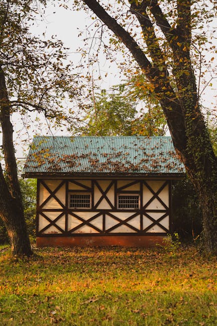 Преимущества и строительство домов из клееного бруса в Екатеринбурге