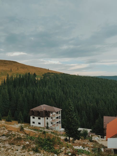 Дома из клееного бруса и оцилиндрованного бревна под Екатеринбургом