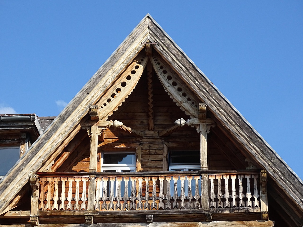 Строительство домов из клееного бруса под ключ в Екатеринбурге