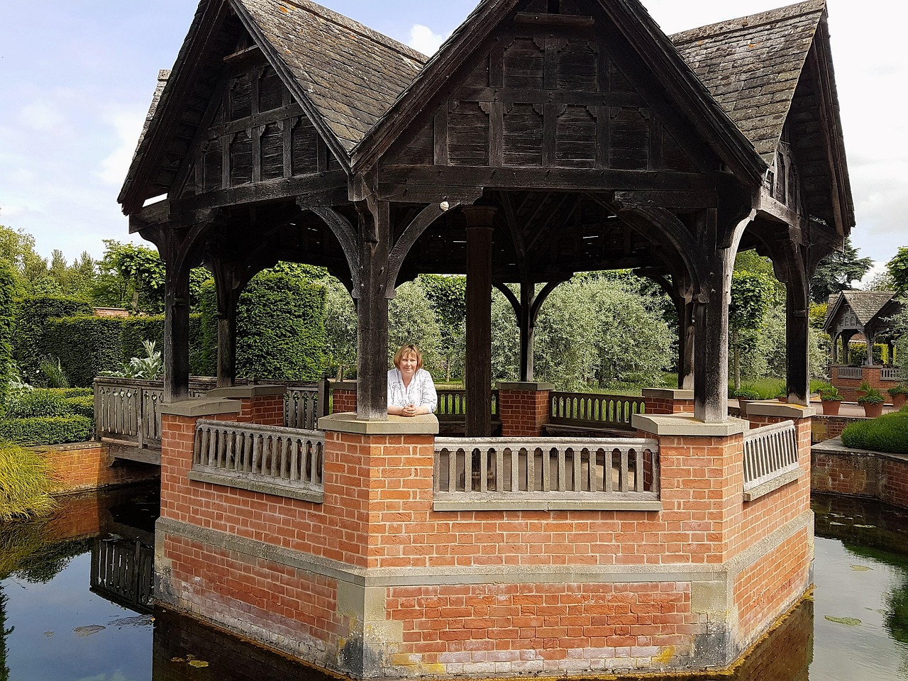 Строительство домов из клееного бруса под ключ в Екатеринбурге