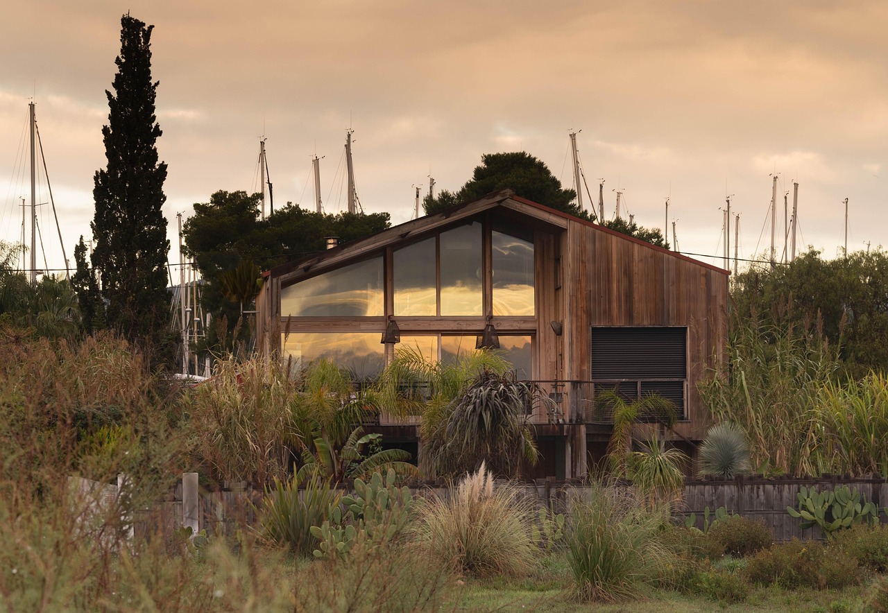 Строительство бань из клееного бруса под ключ в Екатеринбурге