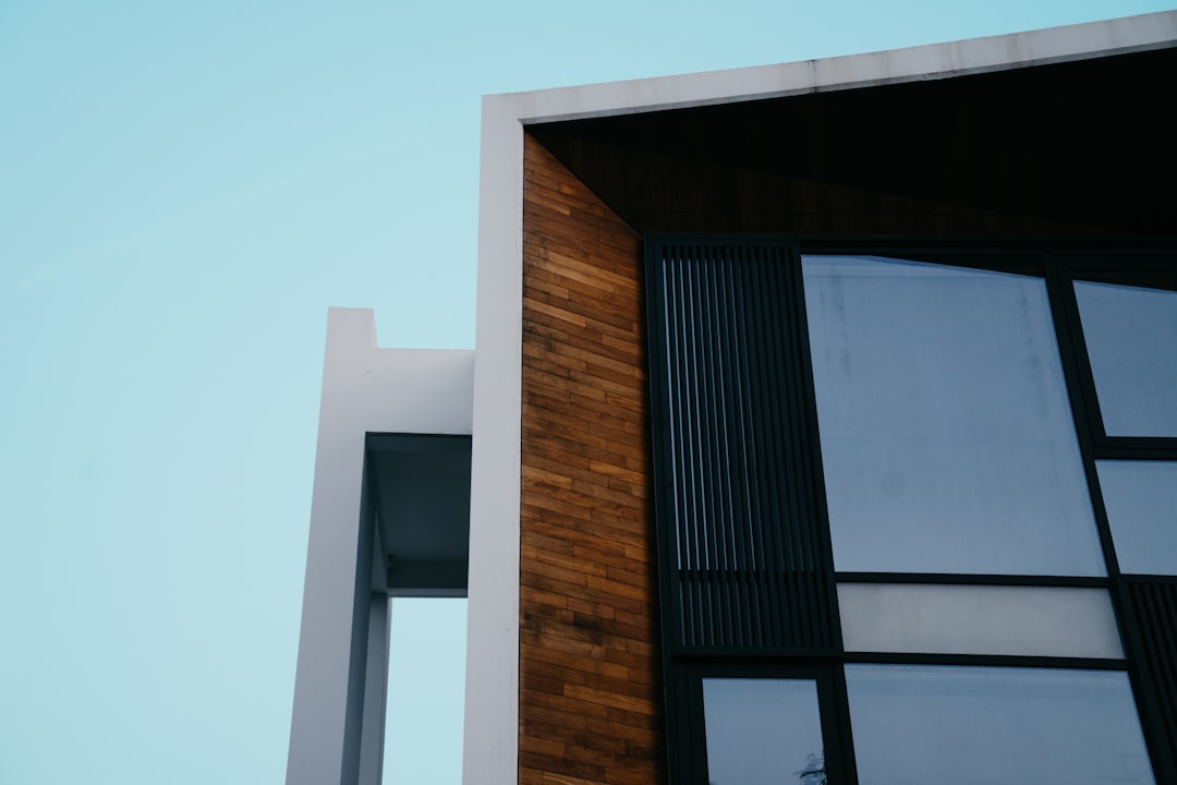 Строительство домов из клееного бруса под ключ в Екатеринбурге