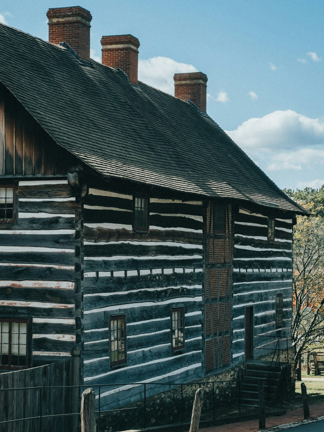 Строительство домов из клееного бруса под ключ в Екатеринбурге