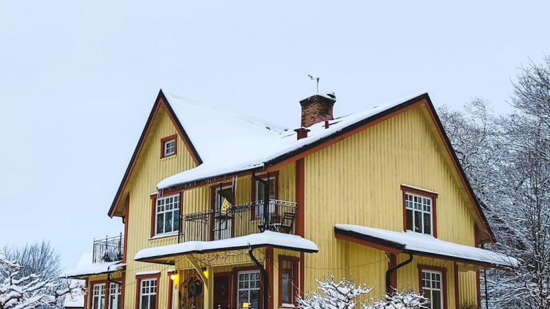 Строительство домов из клееного бруса под ключ в Екатеринбурге