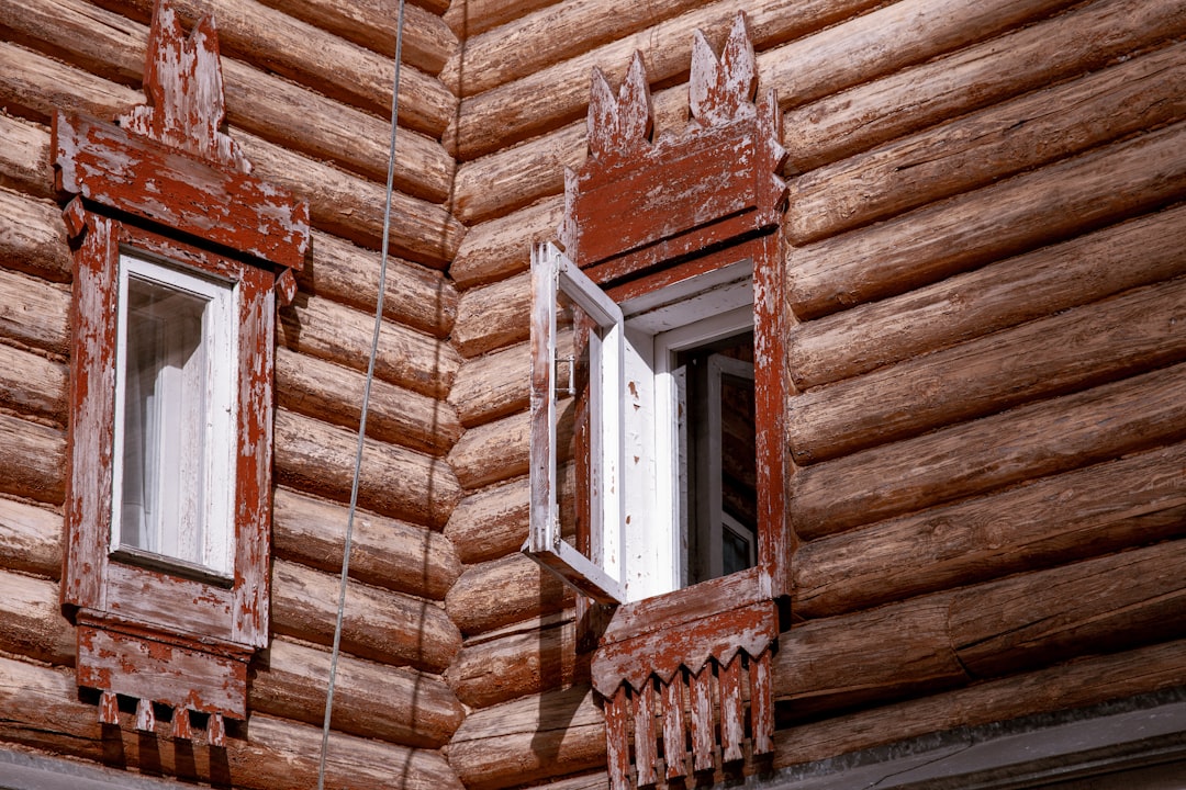 Строительство бань и домов из клееного бруса под ключ в Екатеринбурге