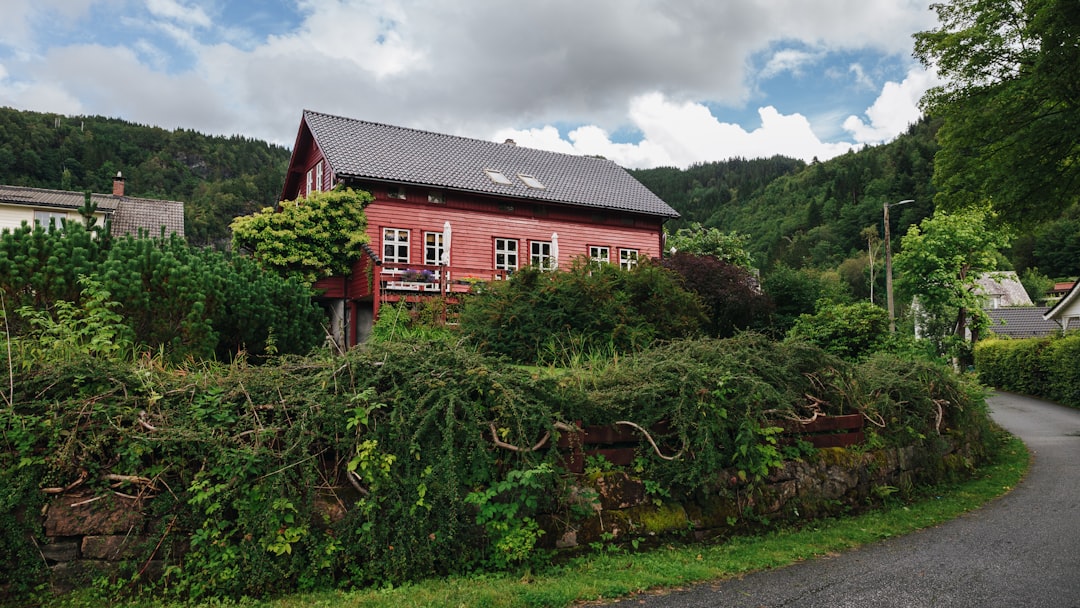 Строительство домов из клееного бруса под ключ в Екатеринбурге